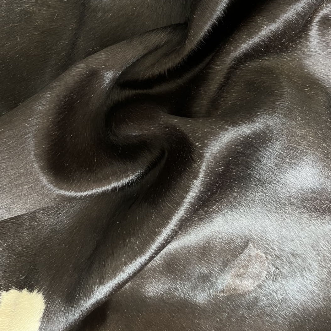 Tapete de couro preto e branco - 2,45 x 1,90m