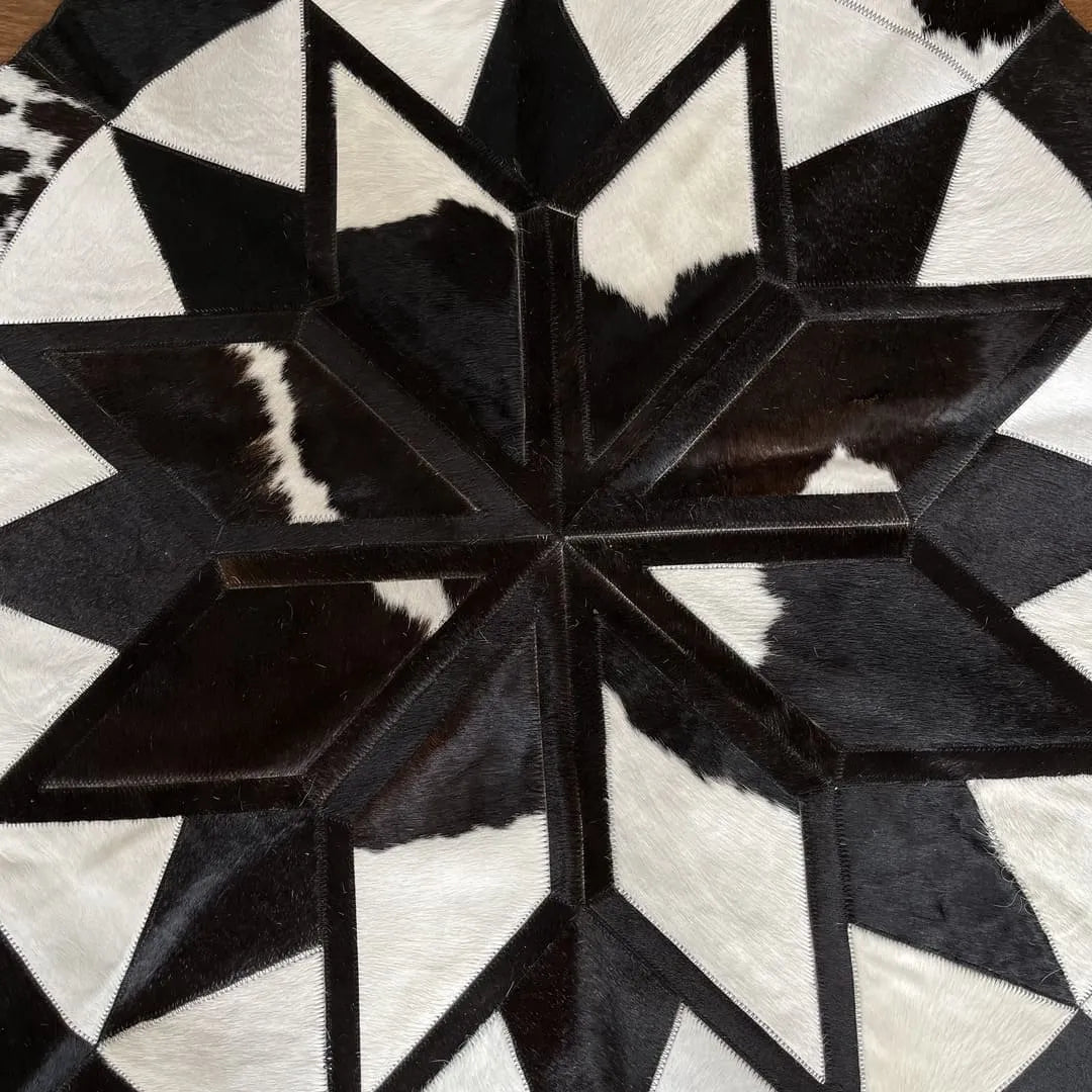 Mandala de couro preta e branca - 1,2m de diâmetro