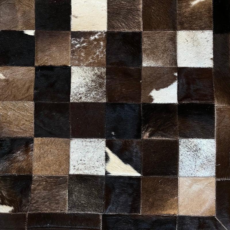 Tapete quadriculado marrom escuro - 2,00 x 1,50m - Lapelle Couros